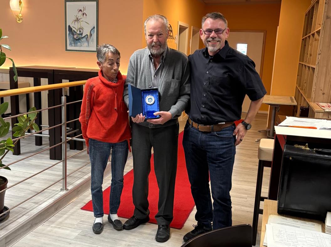 2025 Ehrung Rudi Golder1